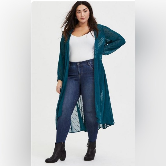 Torrid Chiffon Polka Dot Duster - Picture 11 of 11